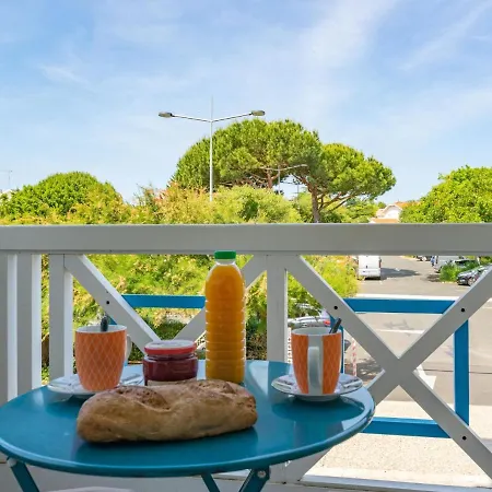 Bleu Marine By Interhome Saint-Georges-de-Didonne